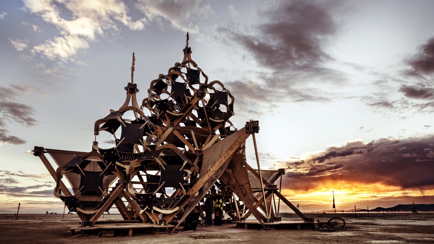 Otic Oasis Two Ultra HD Burning Man Nevada Wallpaper
