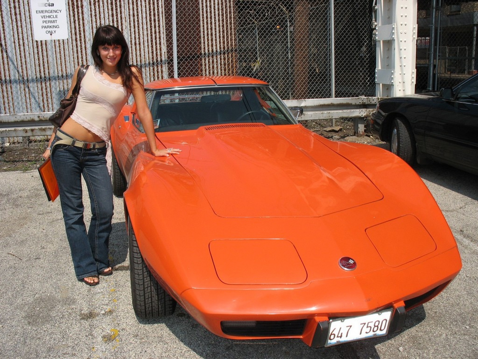 Corvette Girls With Cars Wallpaper