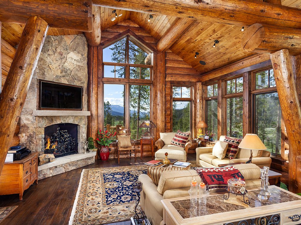 Exquisite Log Cabin Mountain Home Sleeps In Full Beds
