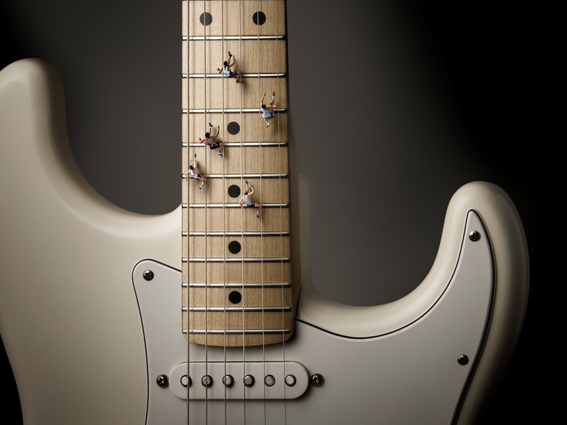 Guitar Fender Running Wallpaper