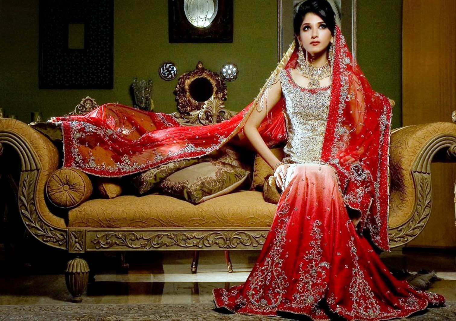 Pakistani New Bridal Dresses HD Pictures