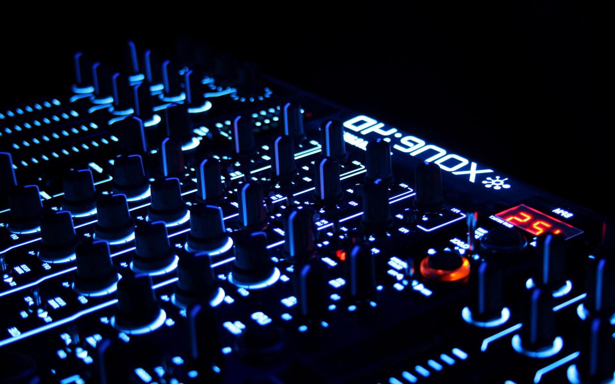 Dj Wallpaper Image Amp Pictures Becuo