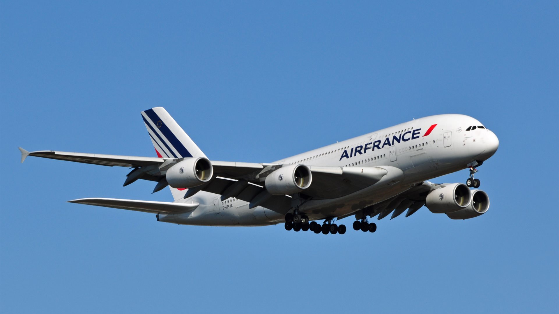 Air France Flight Af Landing At Washington Dulles International
