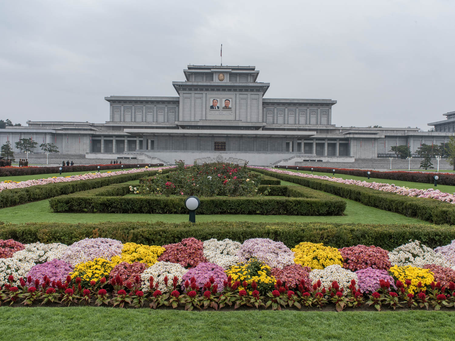 Kumsusan Palace Of The Sun Wallpaper