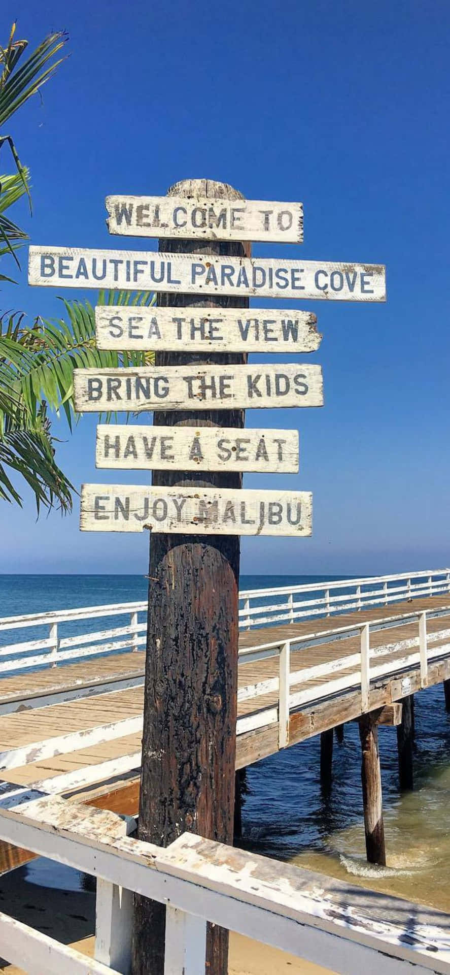 iPhone Xs Max Malibu Wooden Beach Sign Background Wallpaper