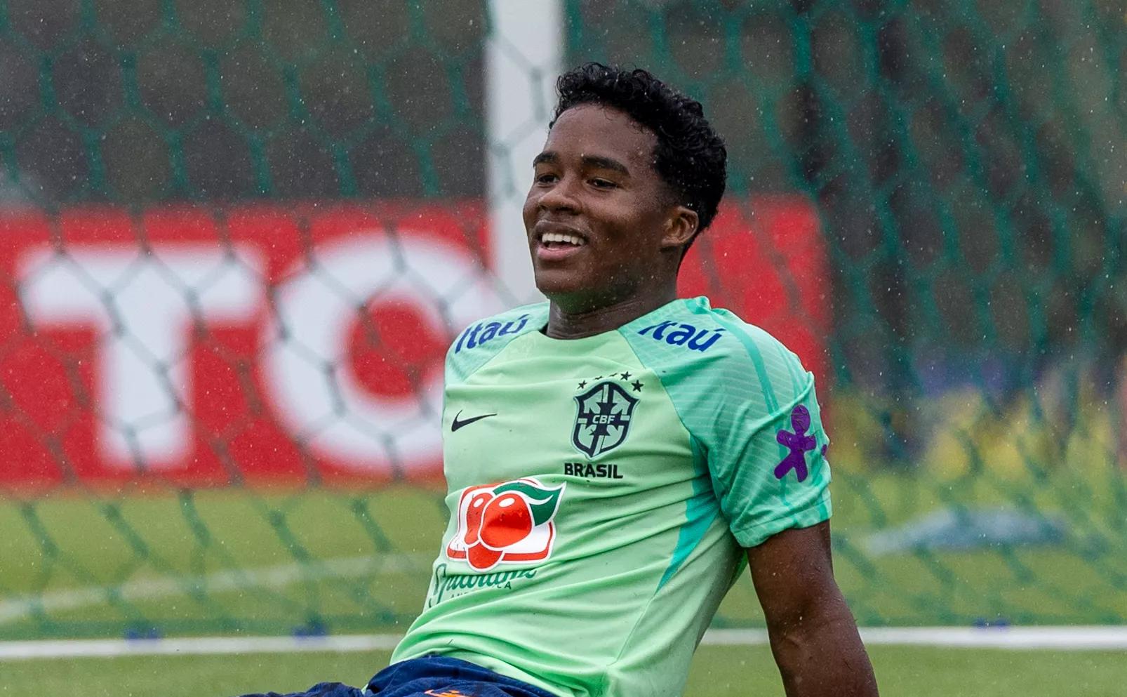 Endrick Felipe smiles during a training session with the Brazil national team