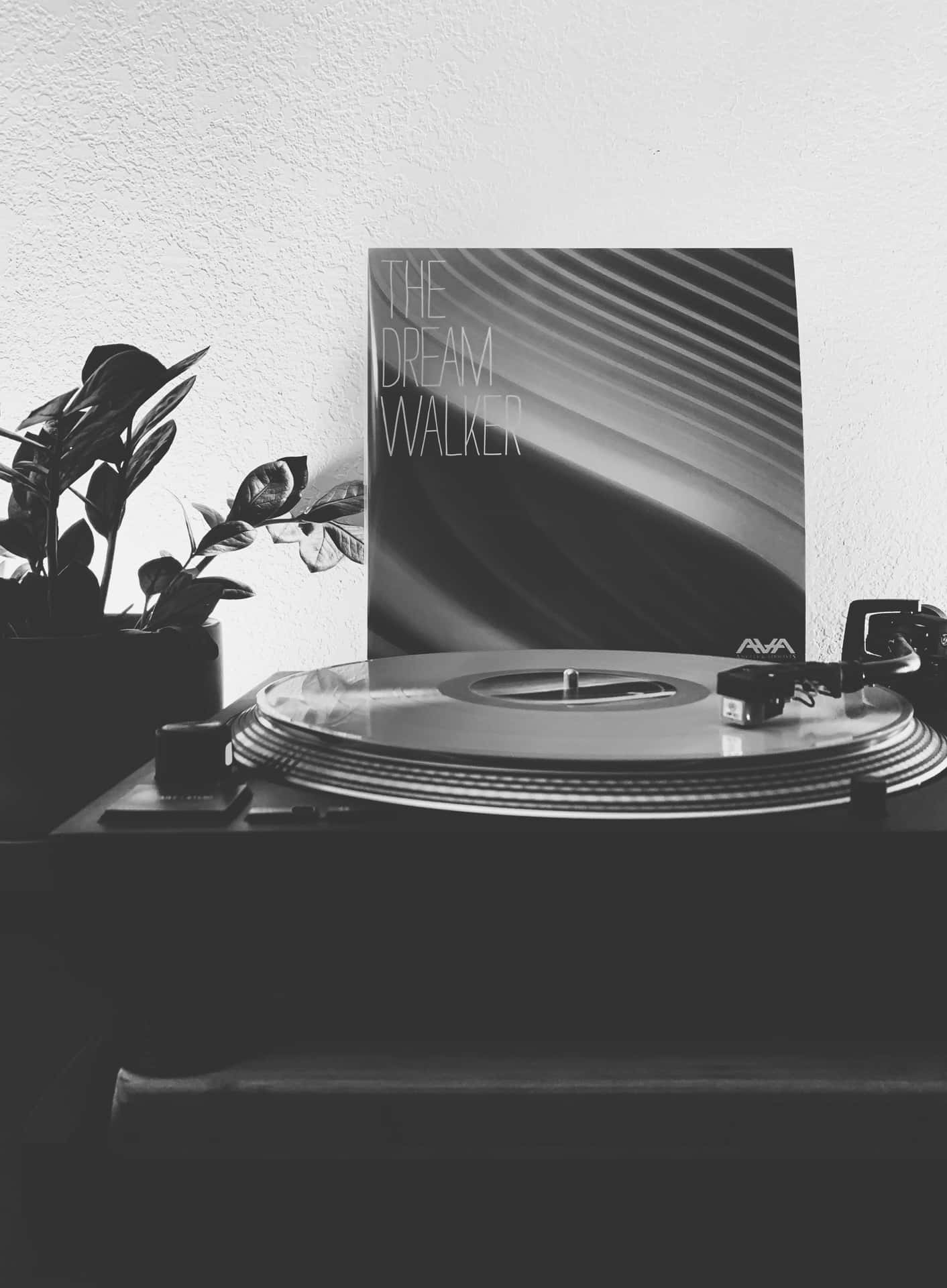 Vinyl Record Playerand Album Cover Wallpaper