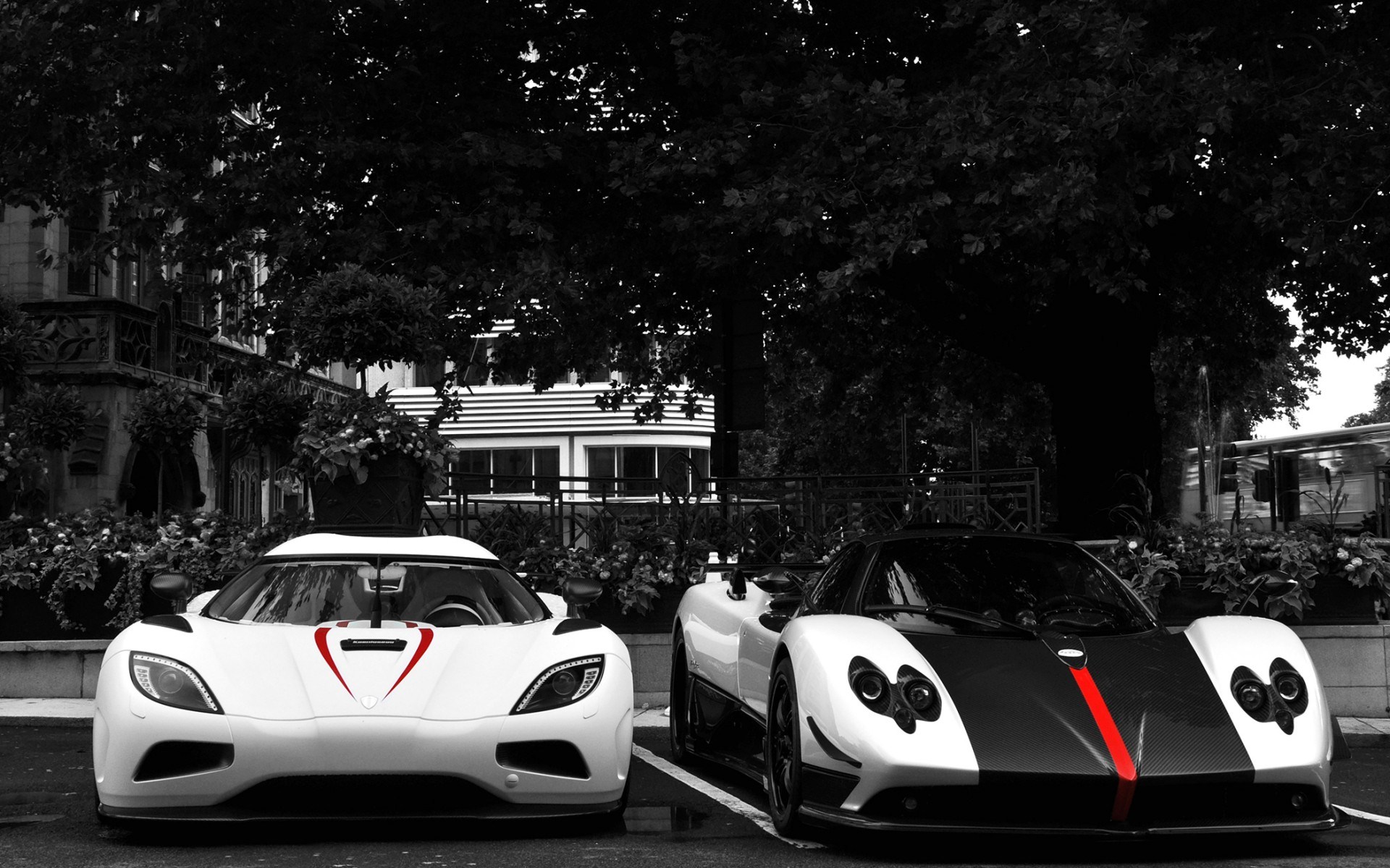 Pagani Zonda Koenigsegg Agera R Luxury Exotic Cars Wallpaper