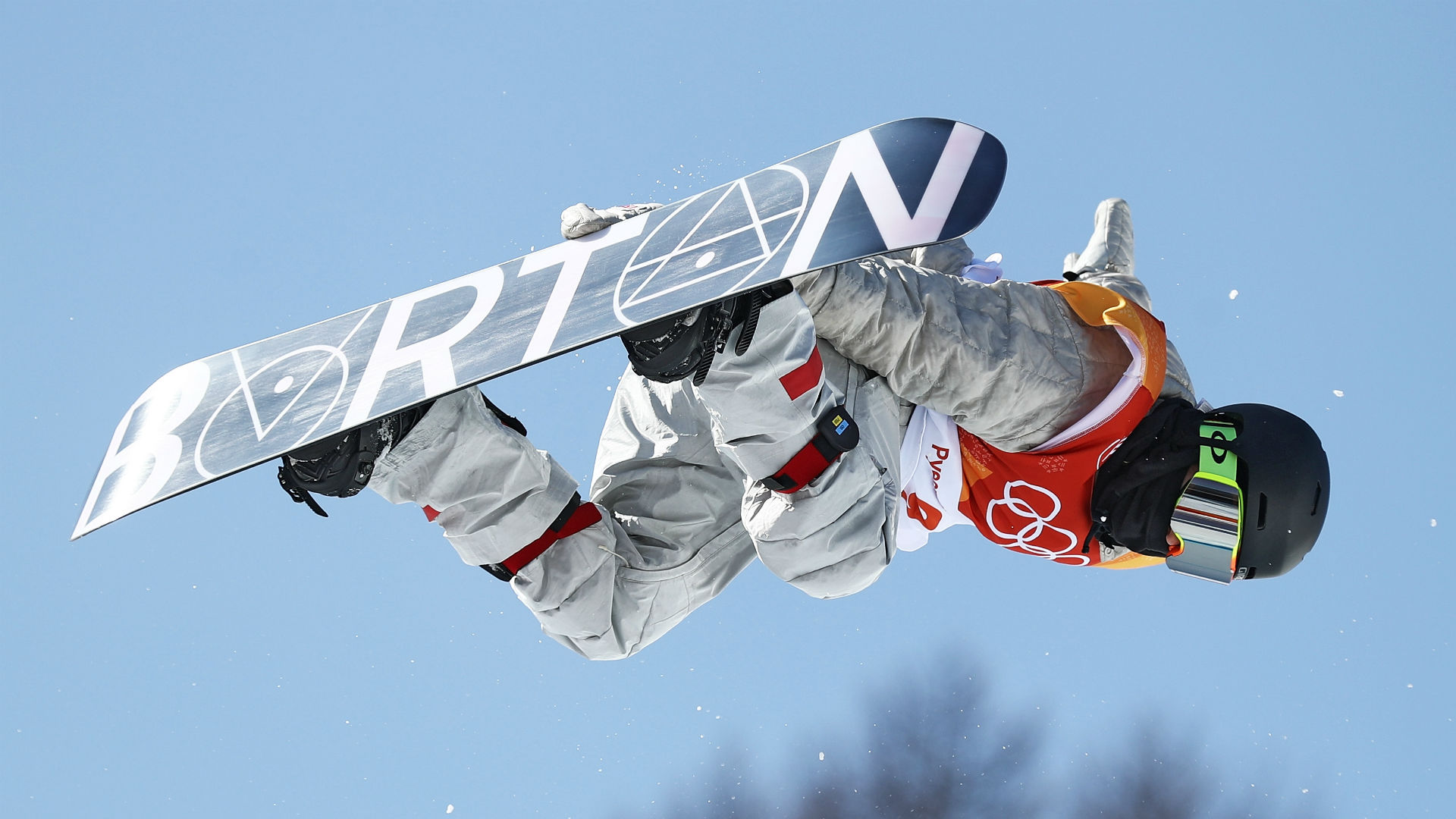 Winter Olympics Shaun White Advances To Halfpipe