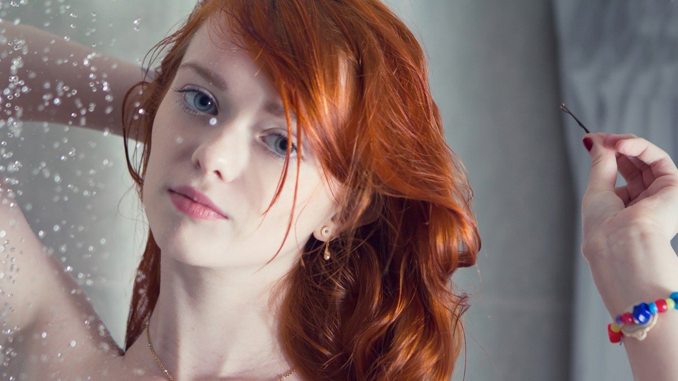 Lass Suicide Julie Kennedy Redheads Wallpaper