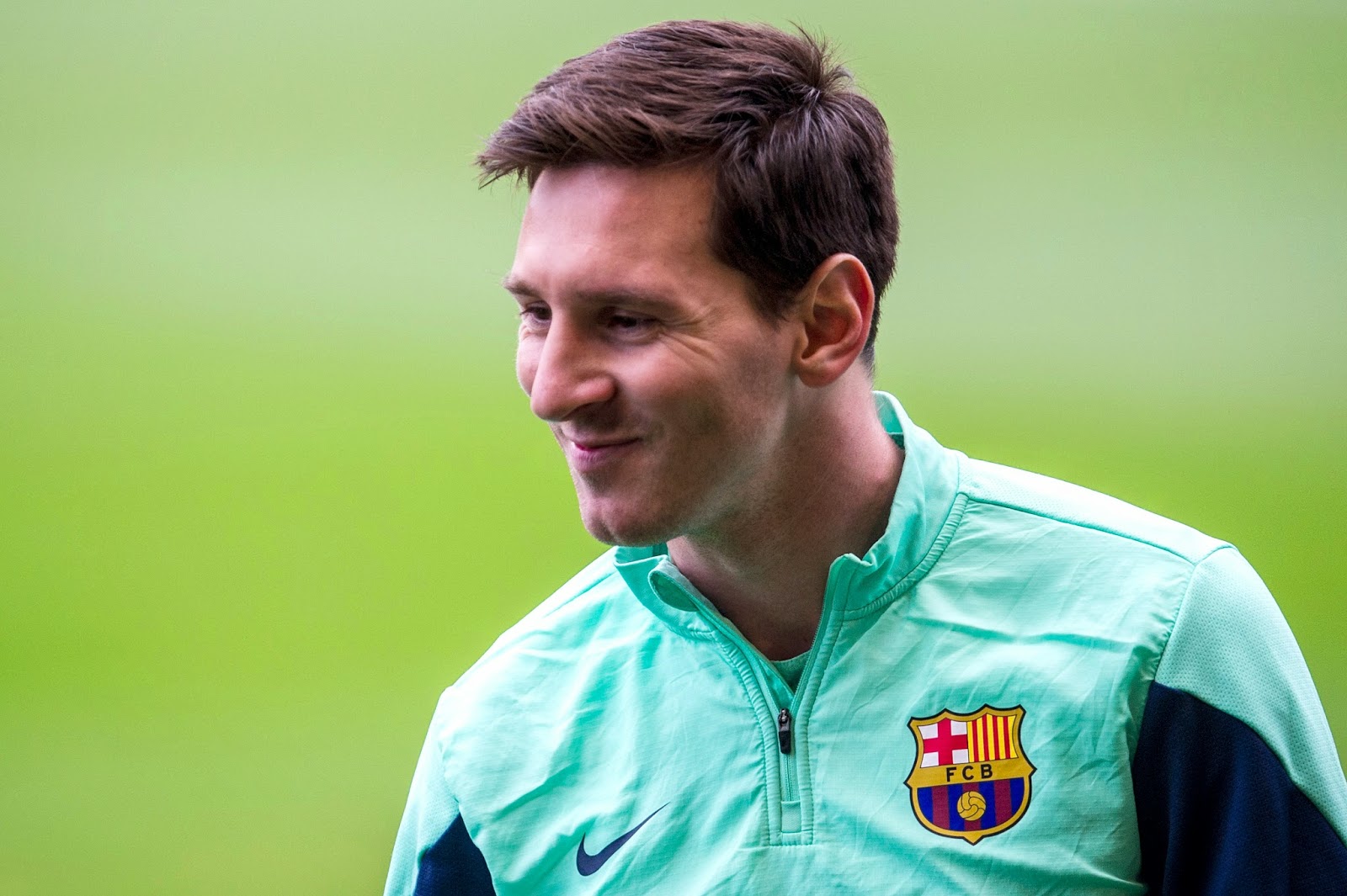 Lionel Messi Full HD Wallpaper Encarles