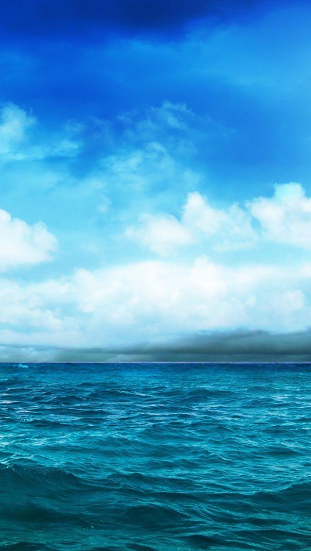 Wild Ocean And Blue Sky iPhone 5s Wallpaper