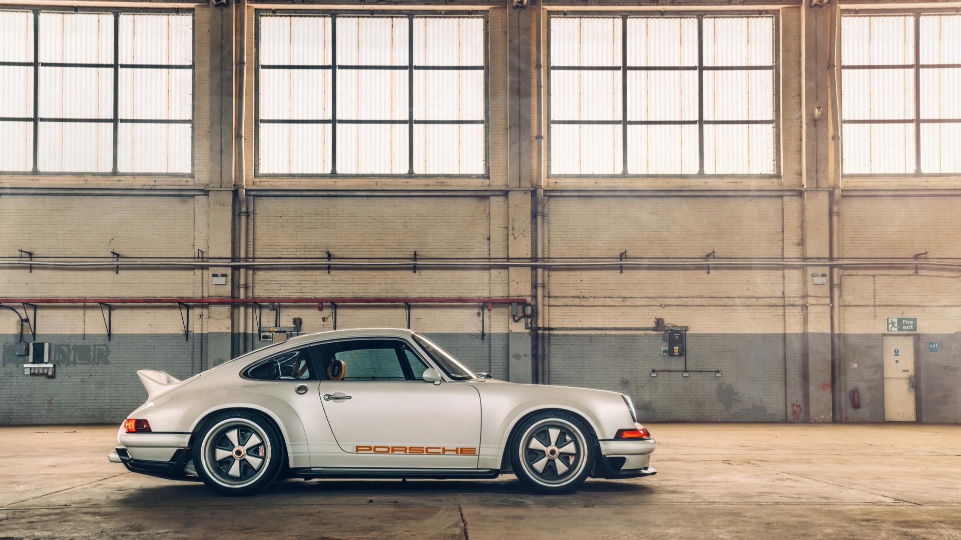 Singer Porsche Wallpaper