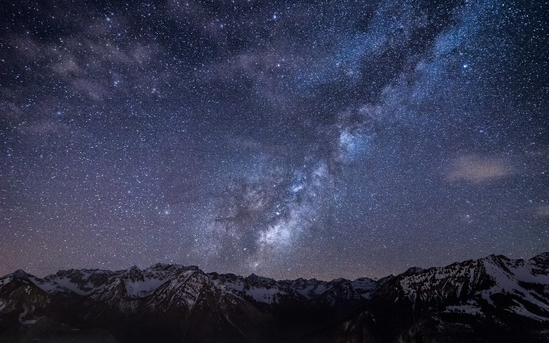 Starry sky above the mountains wallpaper 15641