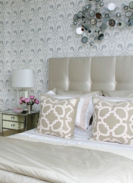 Aline Cho   Gorgeous metallic bedroom with white and silver wallpaper