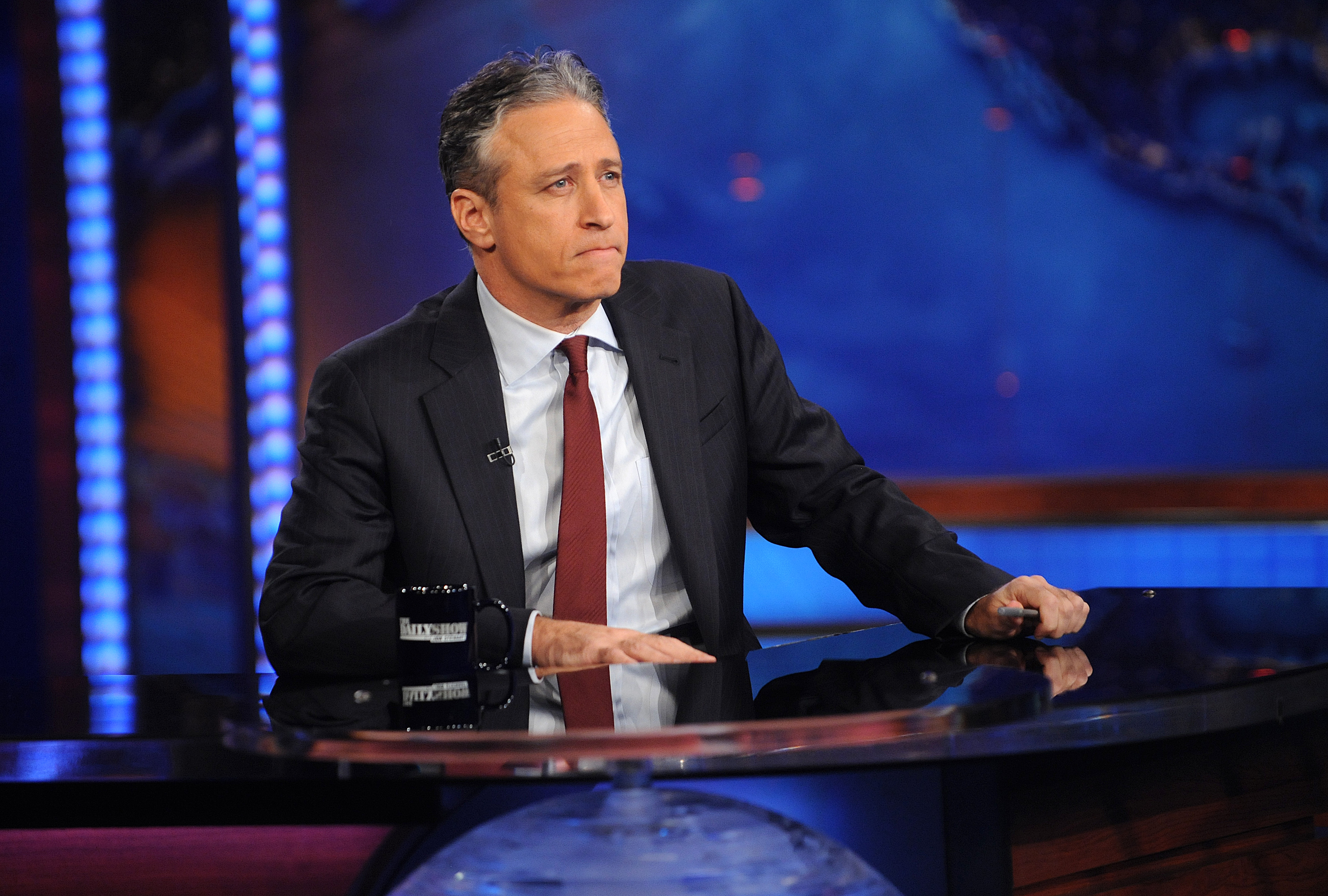 The Daily Show With Jon Stewart 4k Ultra HD Wallpaper Background