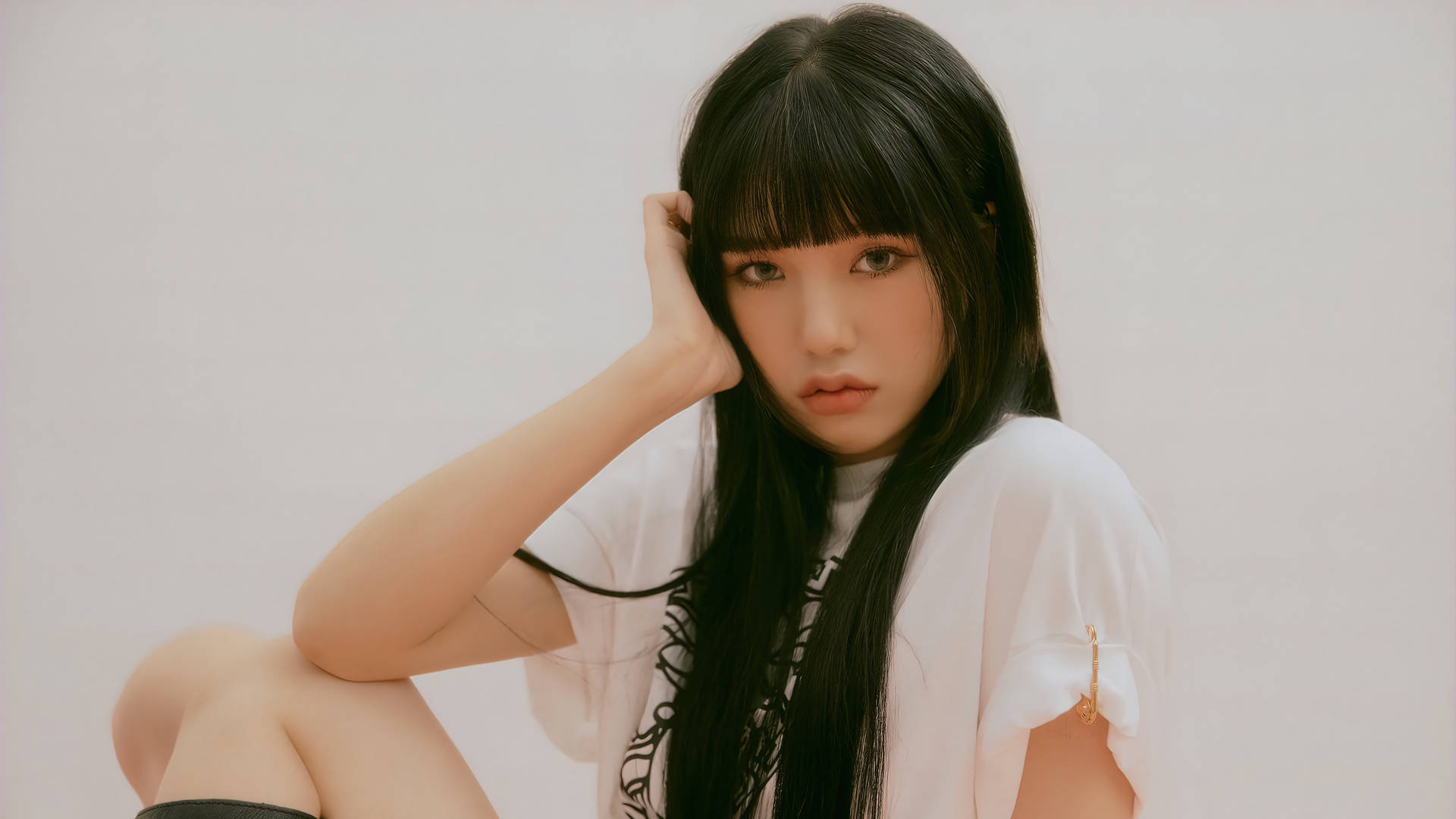 Oh My Girl Wallpaper