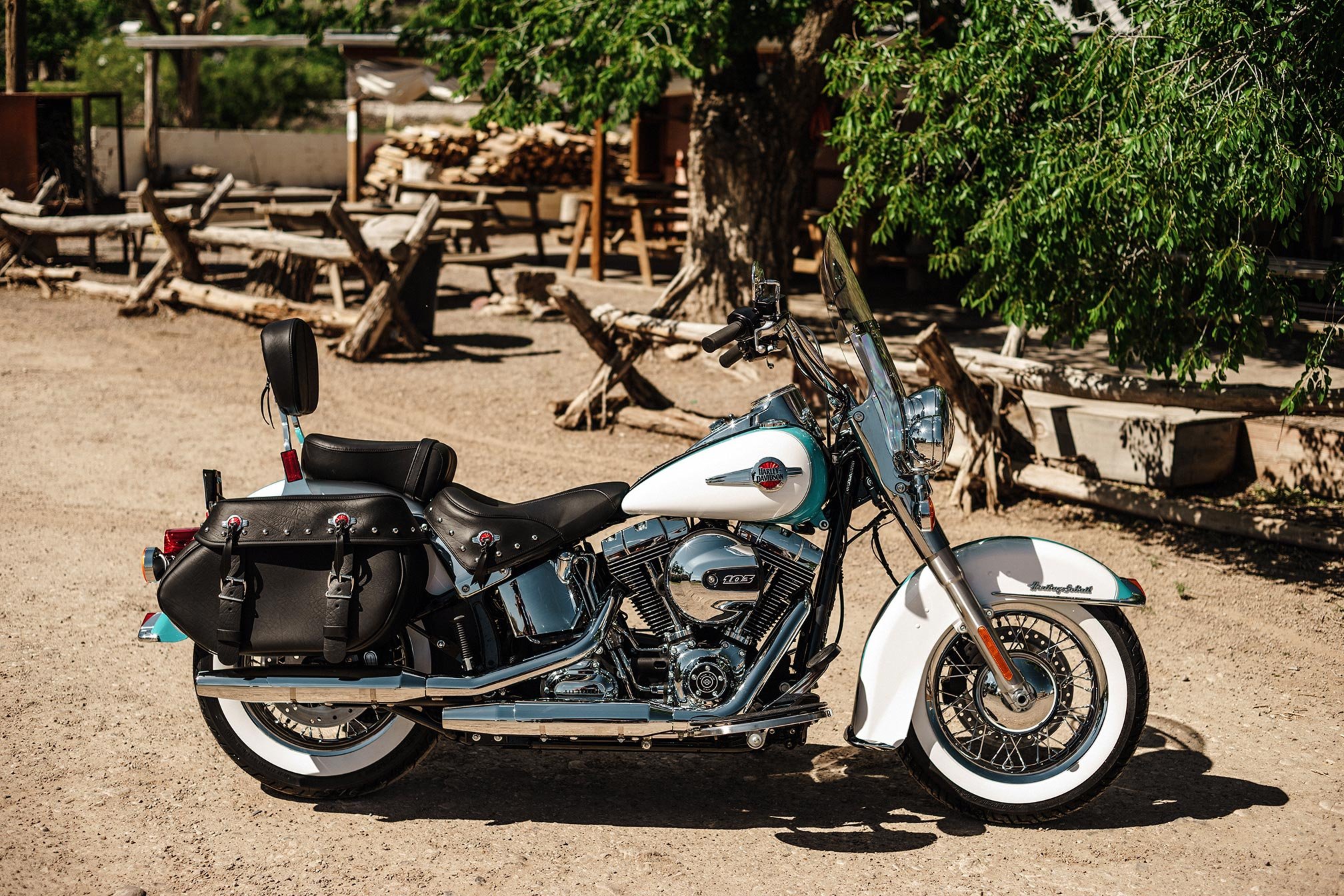 Harley Davidson Softail Heritage Classic Motorbike Bike