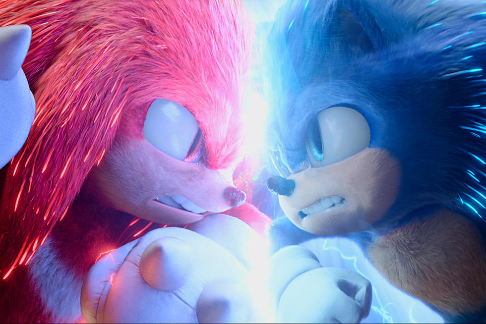 Sonic and Knuckles Square Off in the Sonic 2 Big Game Spot