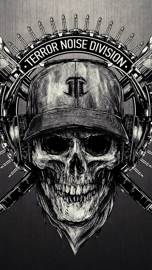 Pin Terror Noise Division Drawing Skull Cap Headphones Hammer Chain On