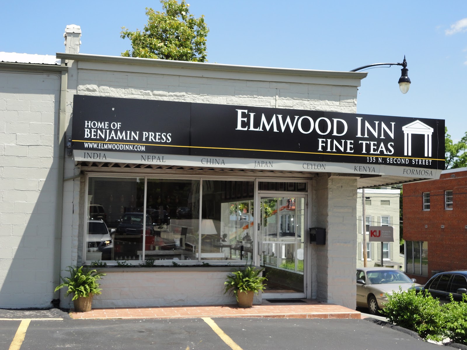 Free download grand opening of a new RetailWholesale Shop in historic Danville KY [1600x1200