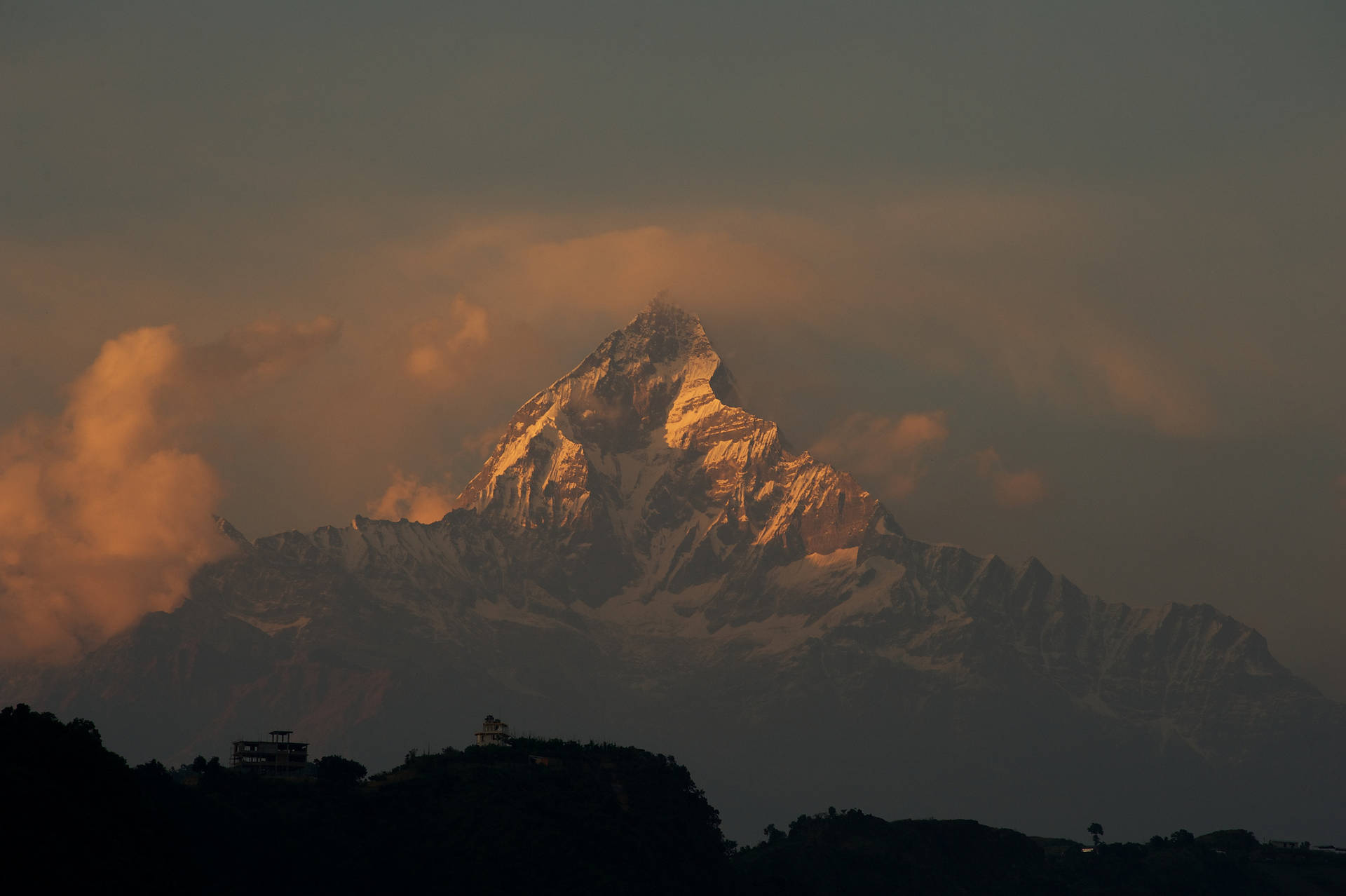 The Mountains Wallpaper Tags Nepal Himalayas Annapurna