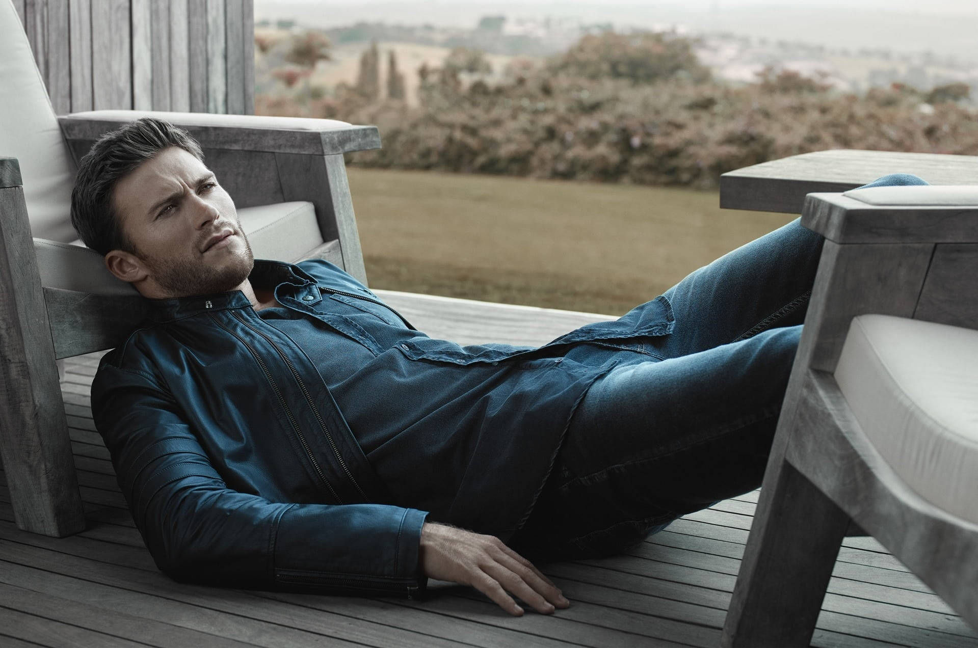 Hot Guy Wallpaper