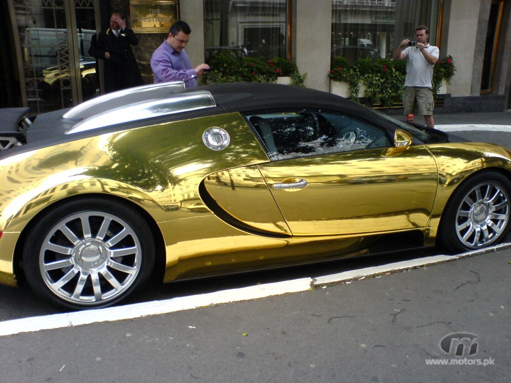 Bugatti Veyron Gold Motors Pk