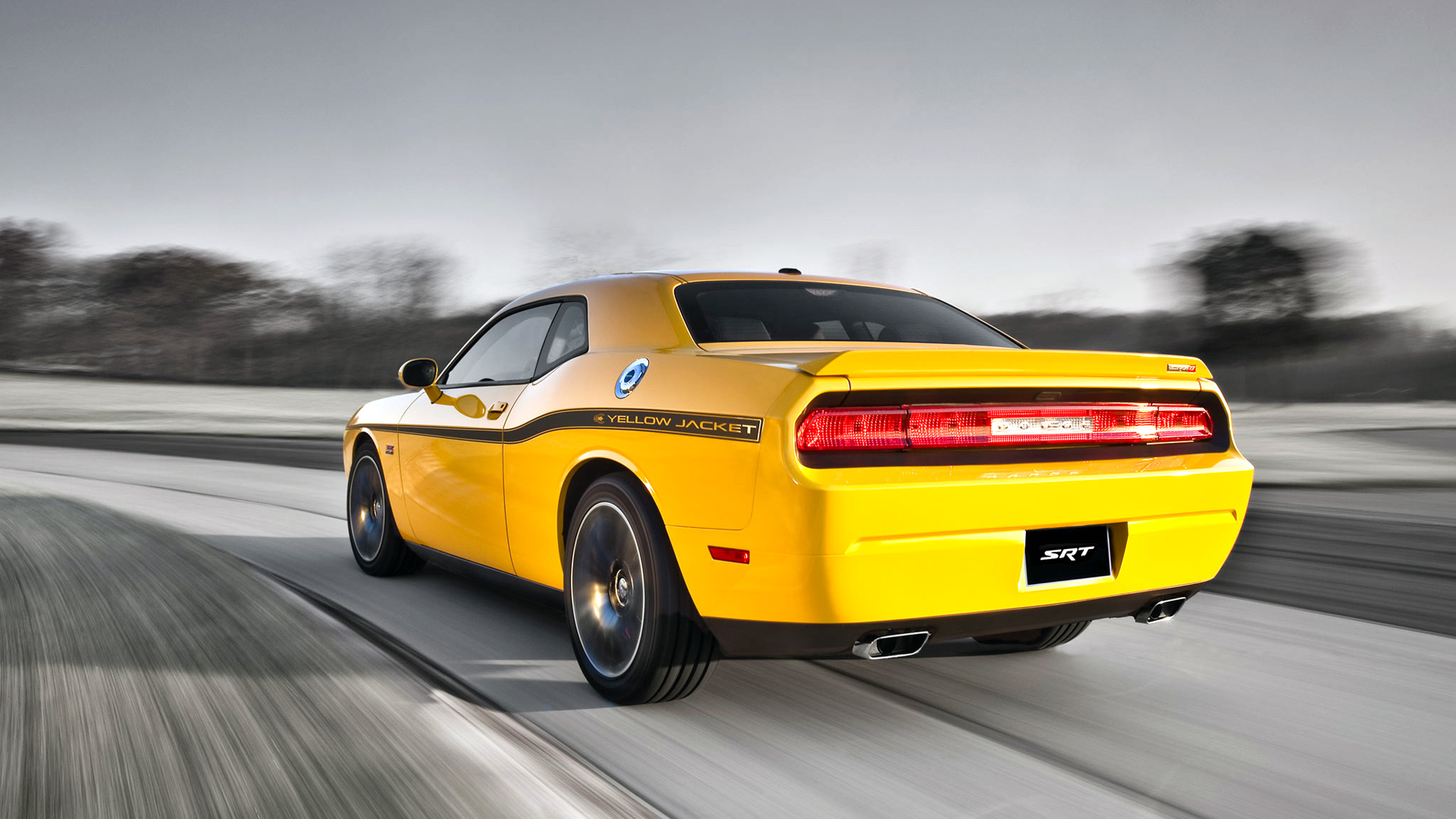 Dodge Challenger Srt8 Yellow Jacket Wallpaper HD