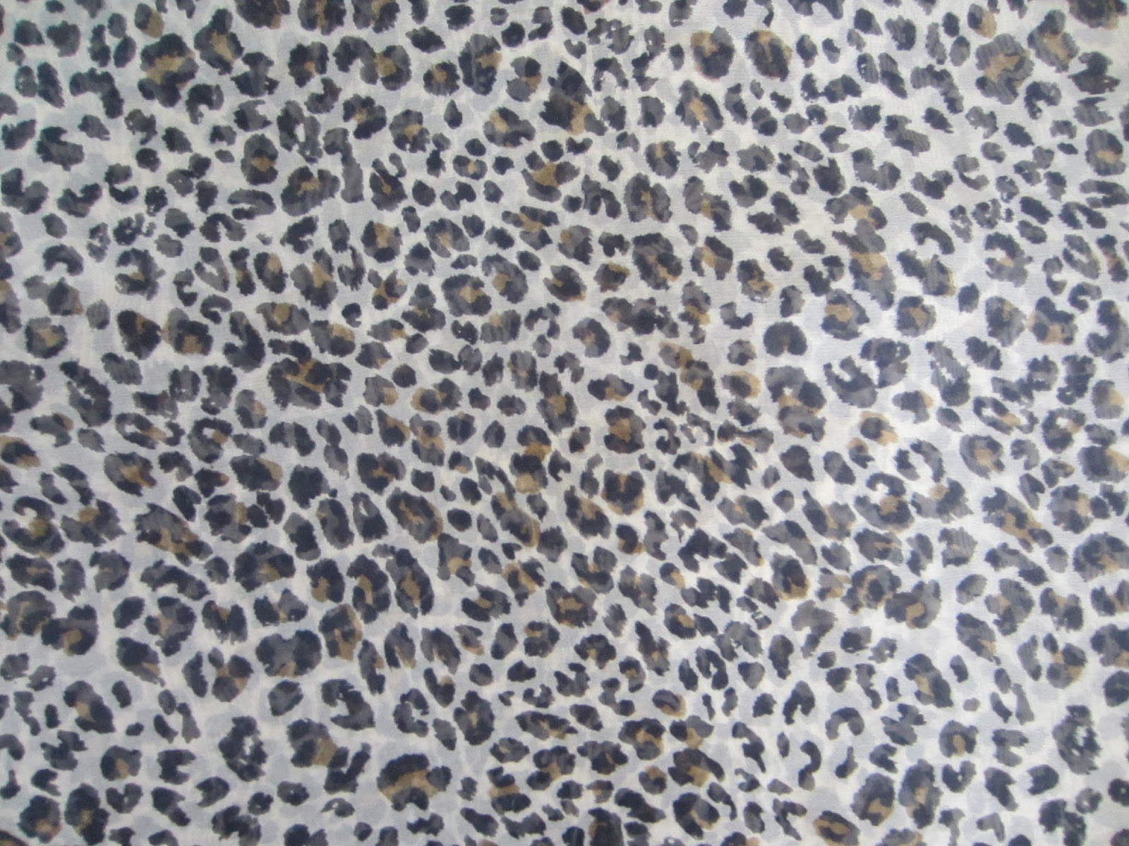Displaying Image For Gray Leopard Print Wallpaper