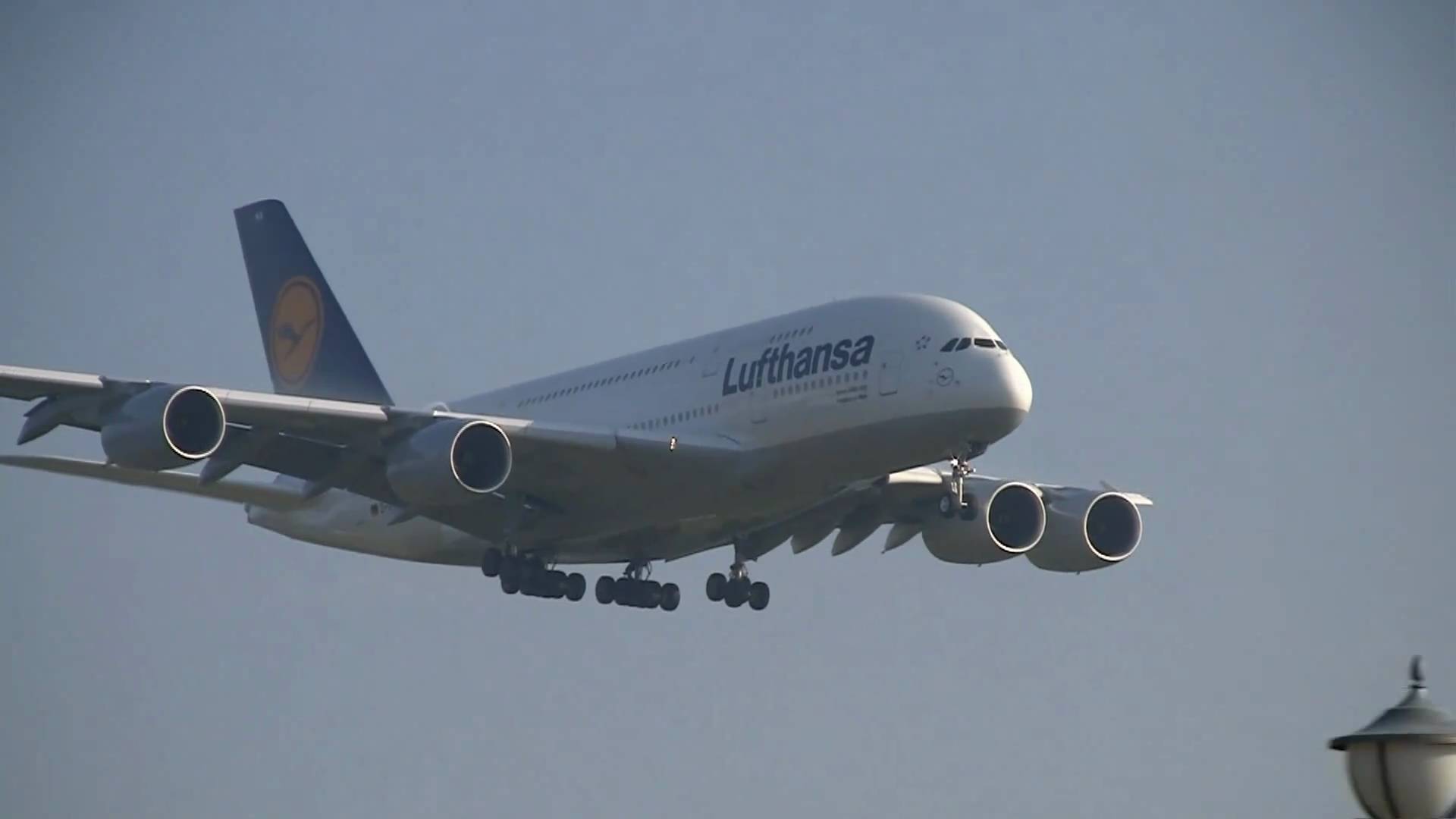 Lufthansa Airbus A380 A340 Landing At Tokyo