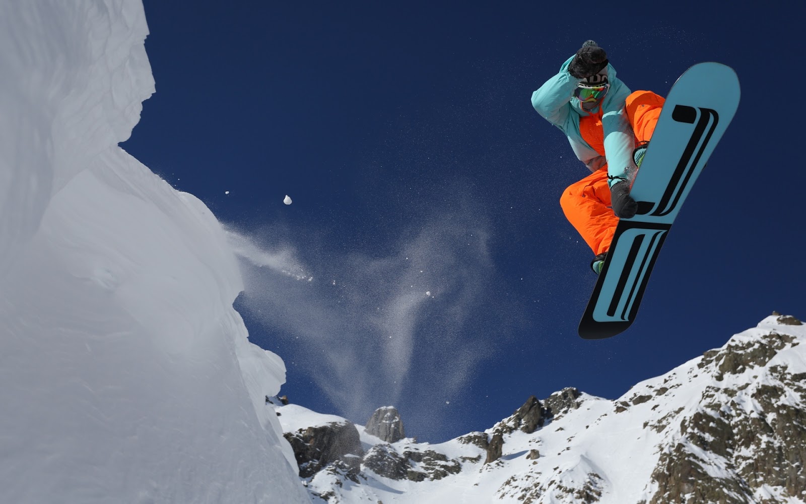 Extreme Snowboarding Full HD Desktop Wallpaper 1080p