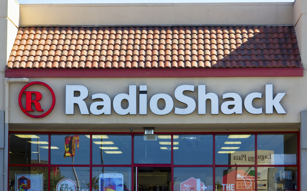 What To Buy At Radioshack While Supplies Last