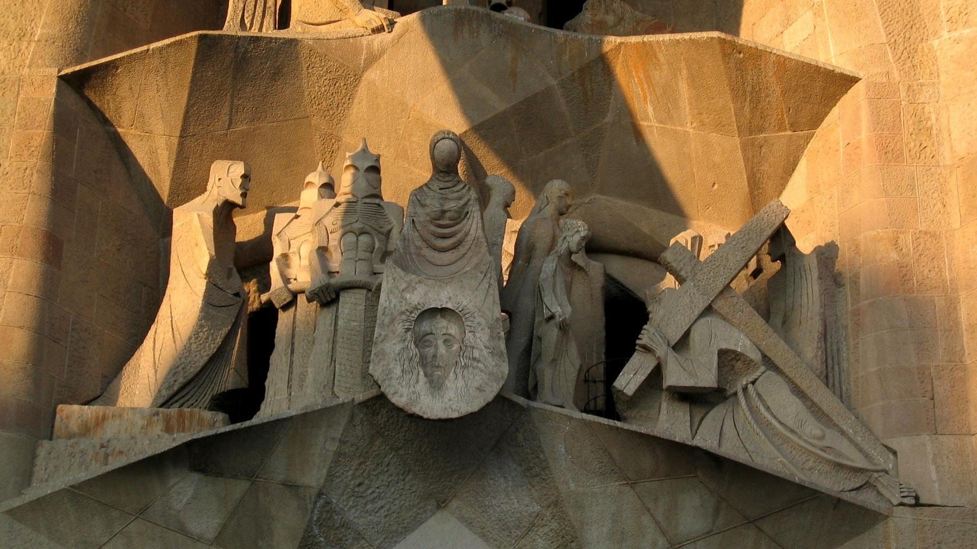 Sagrada Familia Of Antoni Gaudi HD Desktop Wallpaper