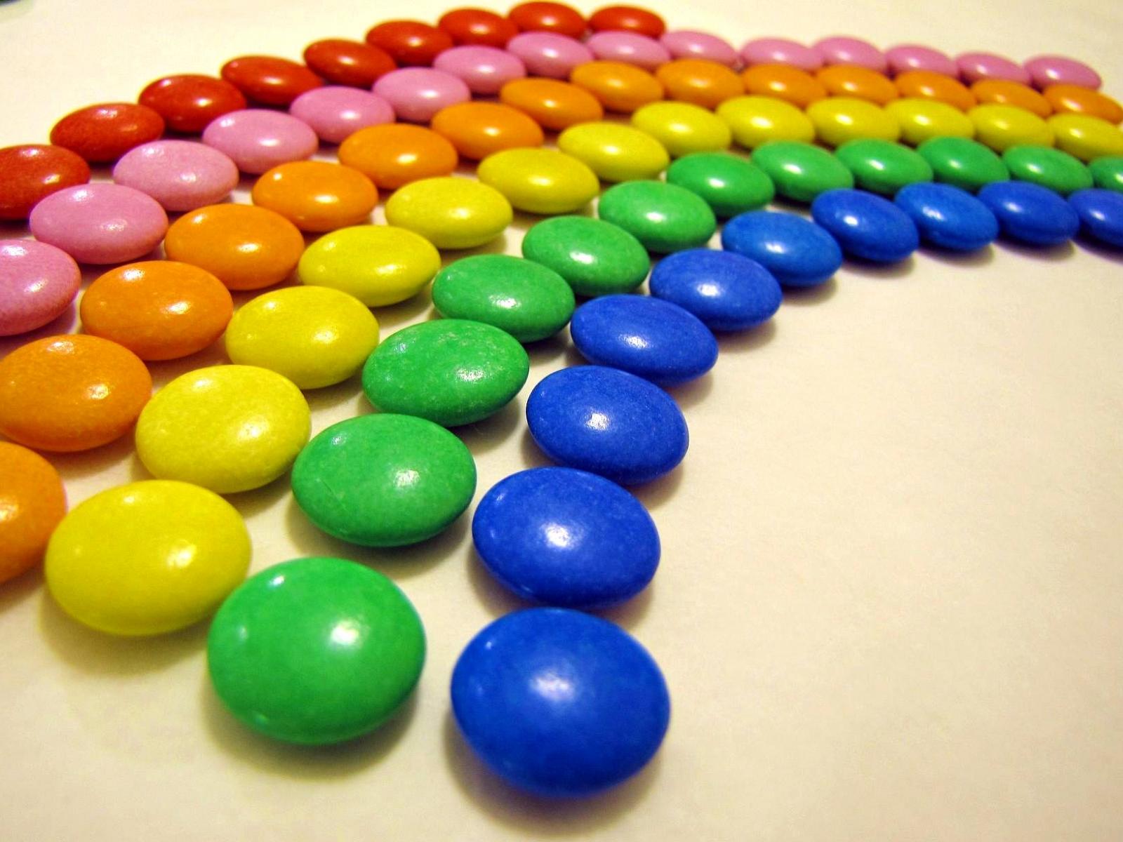 Smarties Wallpaper