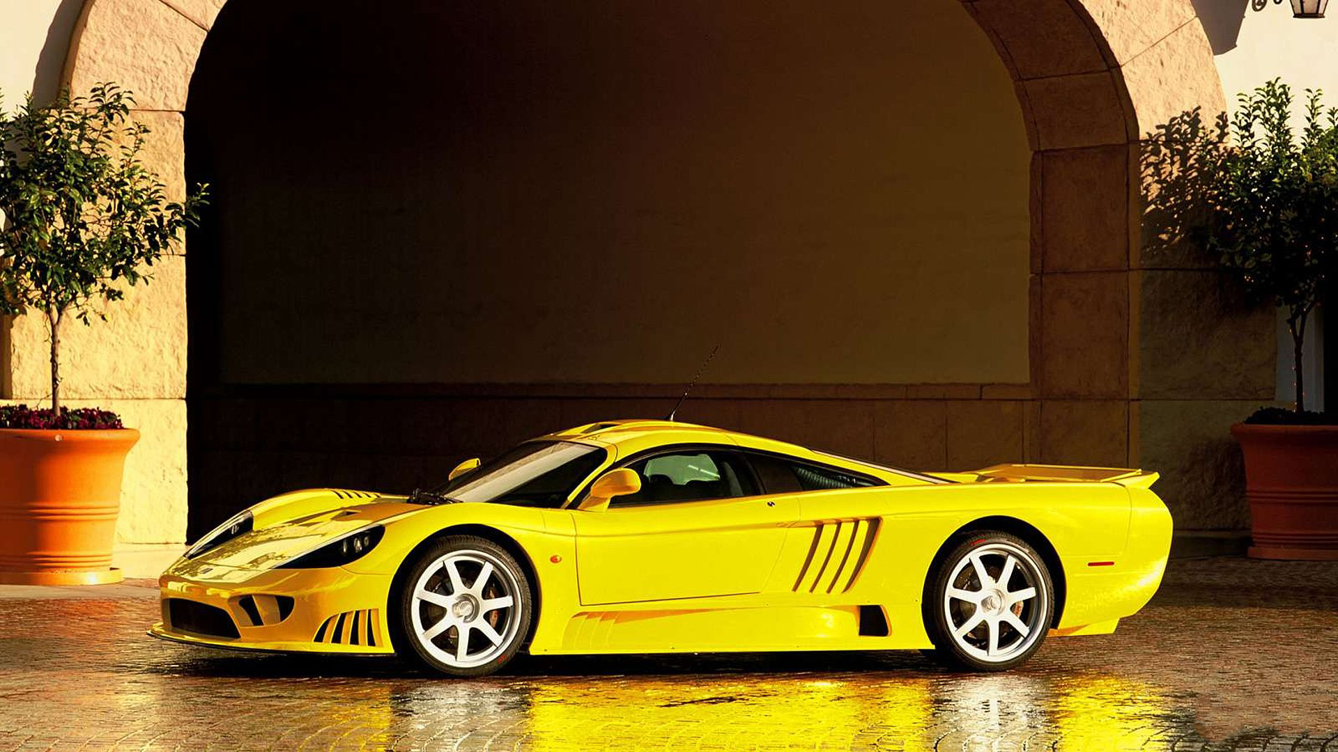 Yellow Ferrari Car HD Wallpaper Stylish