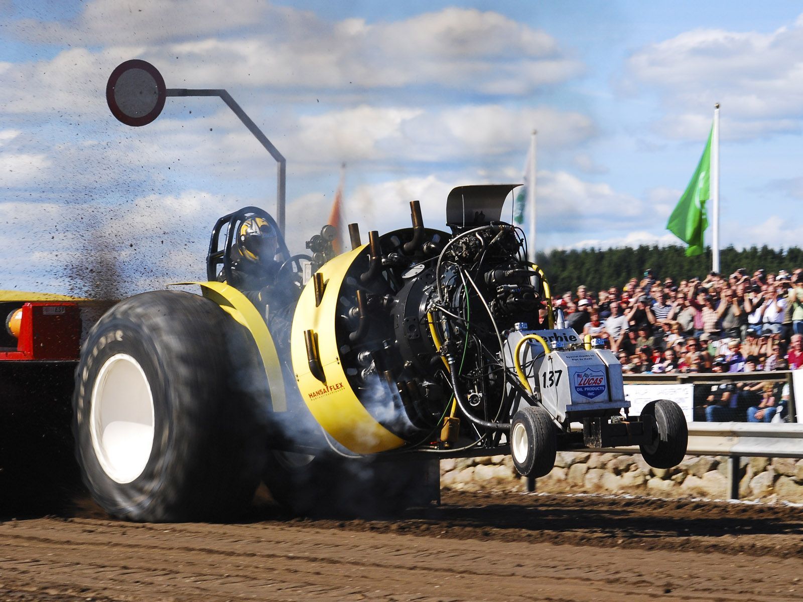 Tractor Pull Wallpaper Tractor Pulling Race Racing 1600x1200