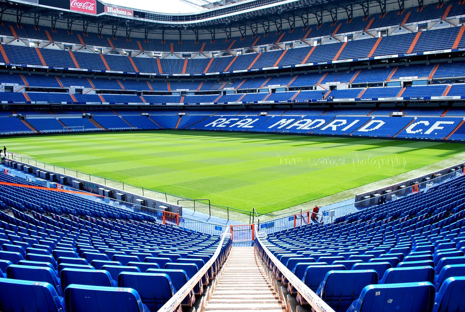 Check The Best Collection Of Real Madrid Stadium Wallpaper HD For