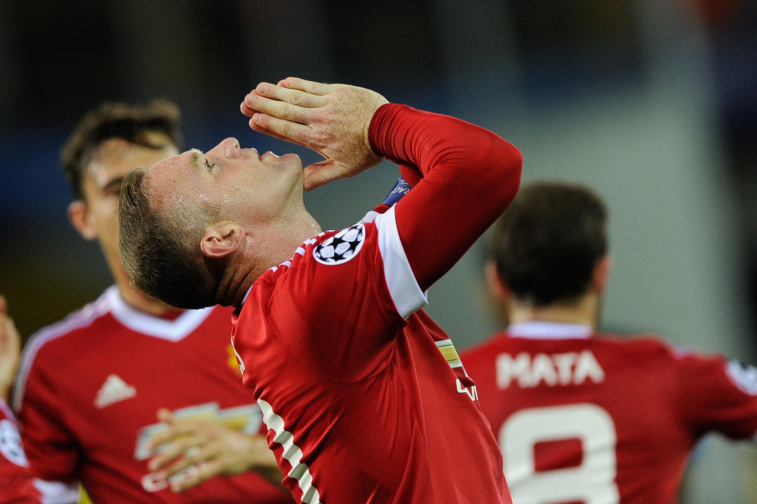Rooney Manchester United Squad Season Wallpaper HD