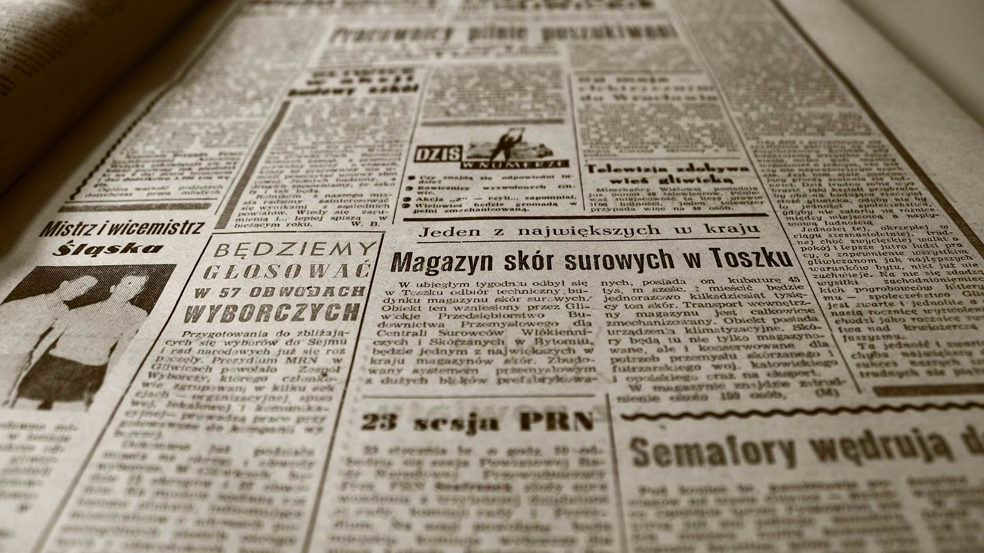 Old Newspaper Wallpaper