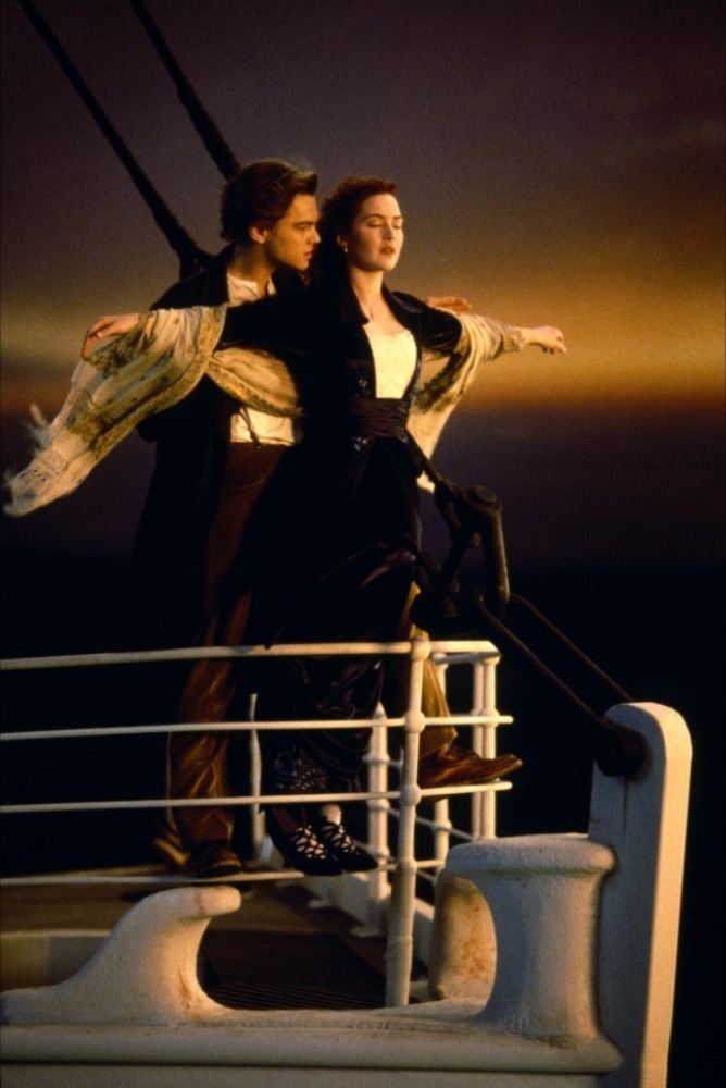 Wallpaper Kate Winslet In Titanic Movie Pictures