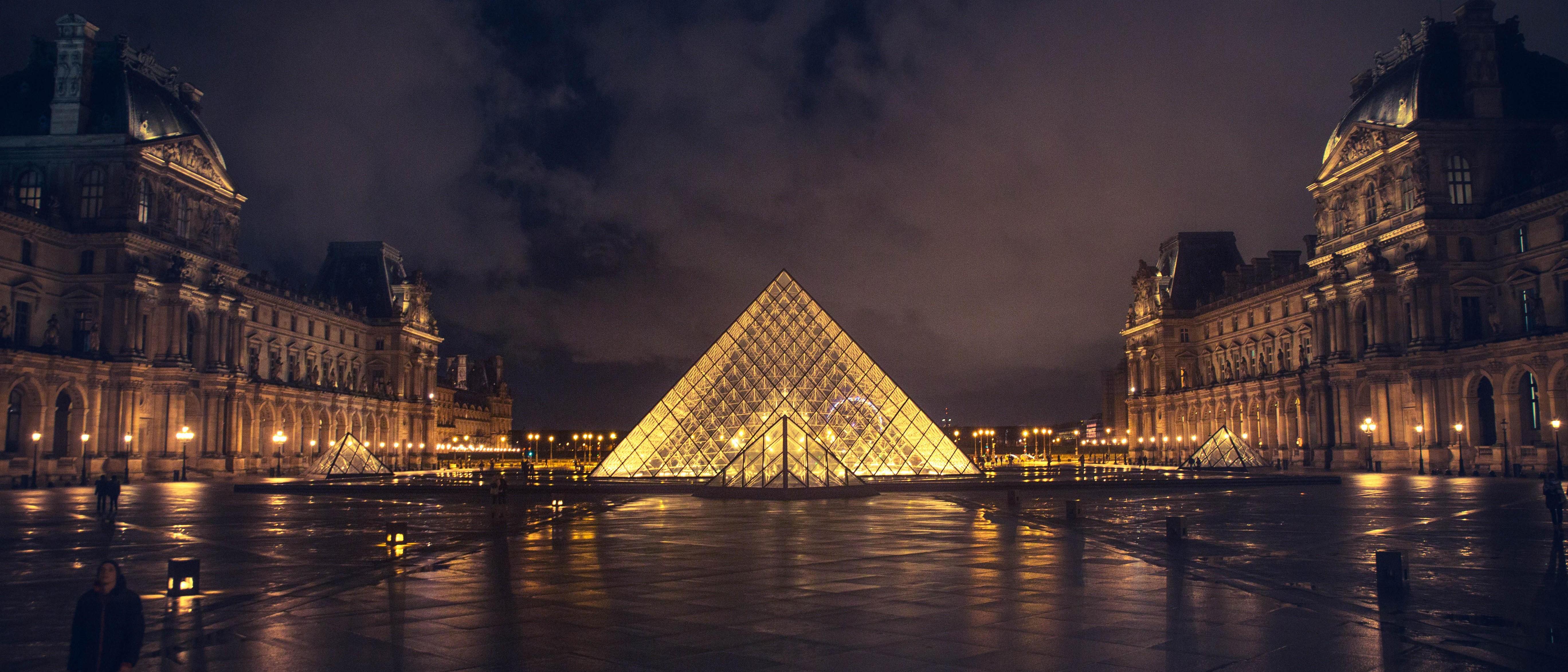 Pyramide du Louvre from rtravel [5472x2346] WidescreenWallpaper