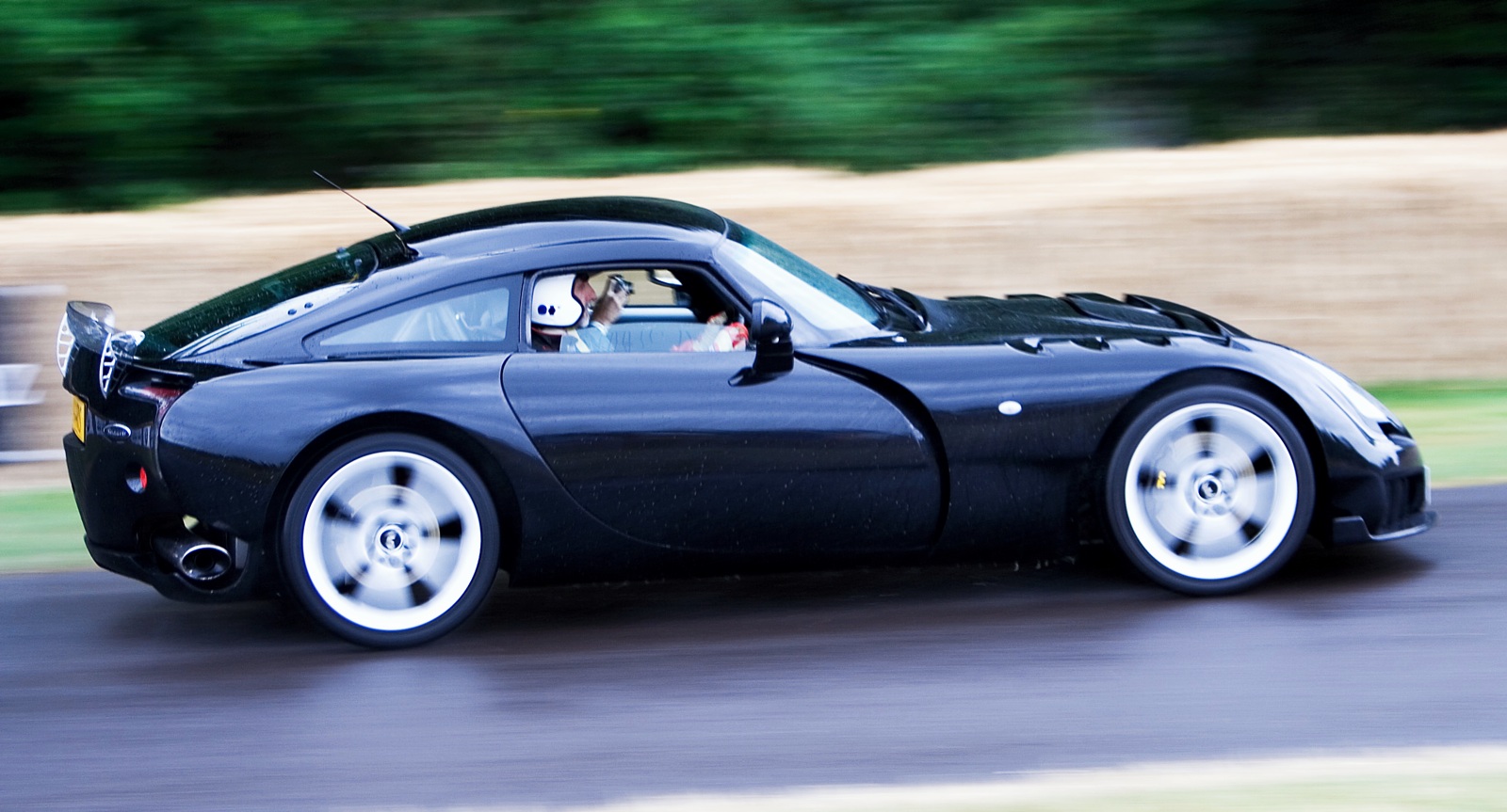 Wallpaper Of The Tvr Sagaris Pdfcast