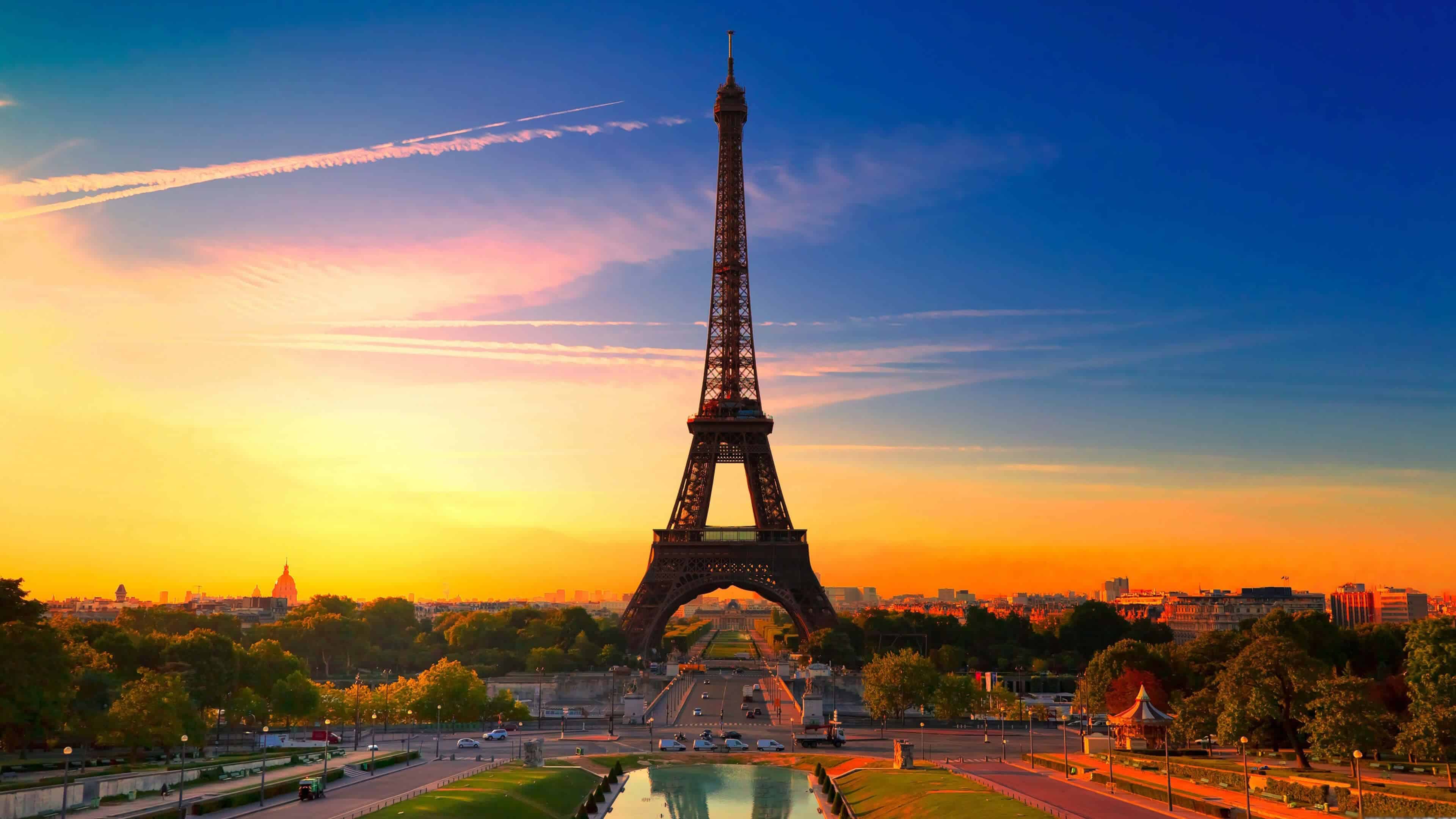 Eiffel Tower At Sunset Paris France UHD 4k Wallpaper