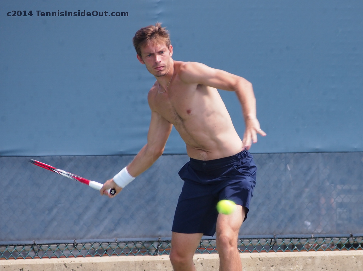 Fedrinkaberg Federer Wawrinka And Edberg Meet Up On The Practice Wallpaper