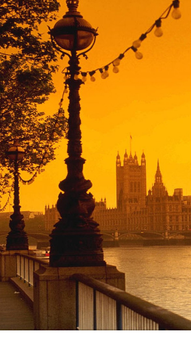 50 London Iphone Wallpaper Software Download On Wallpapersafari