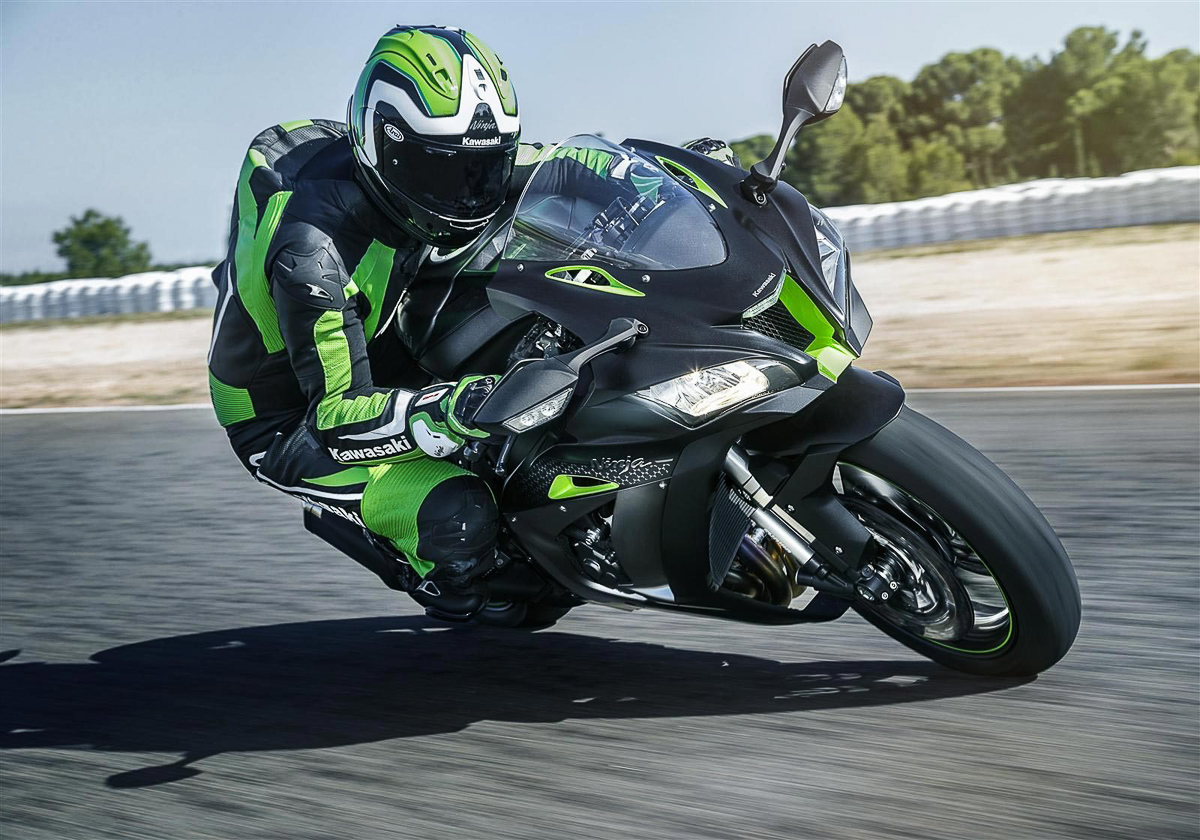 Kawasaki Ninja Zx 10r Se Gets Track Ready Updates