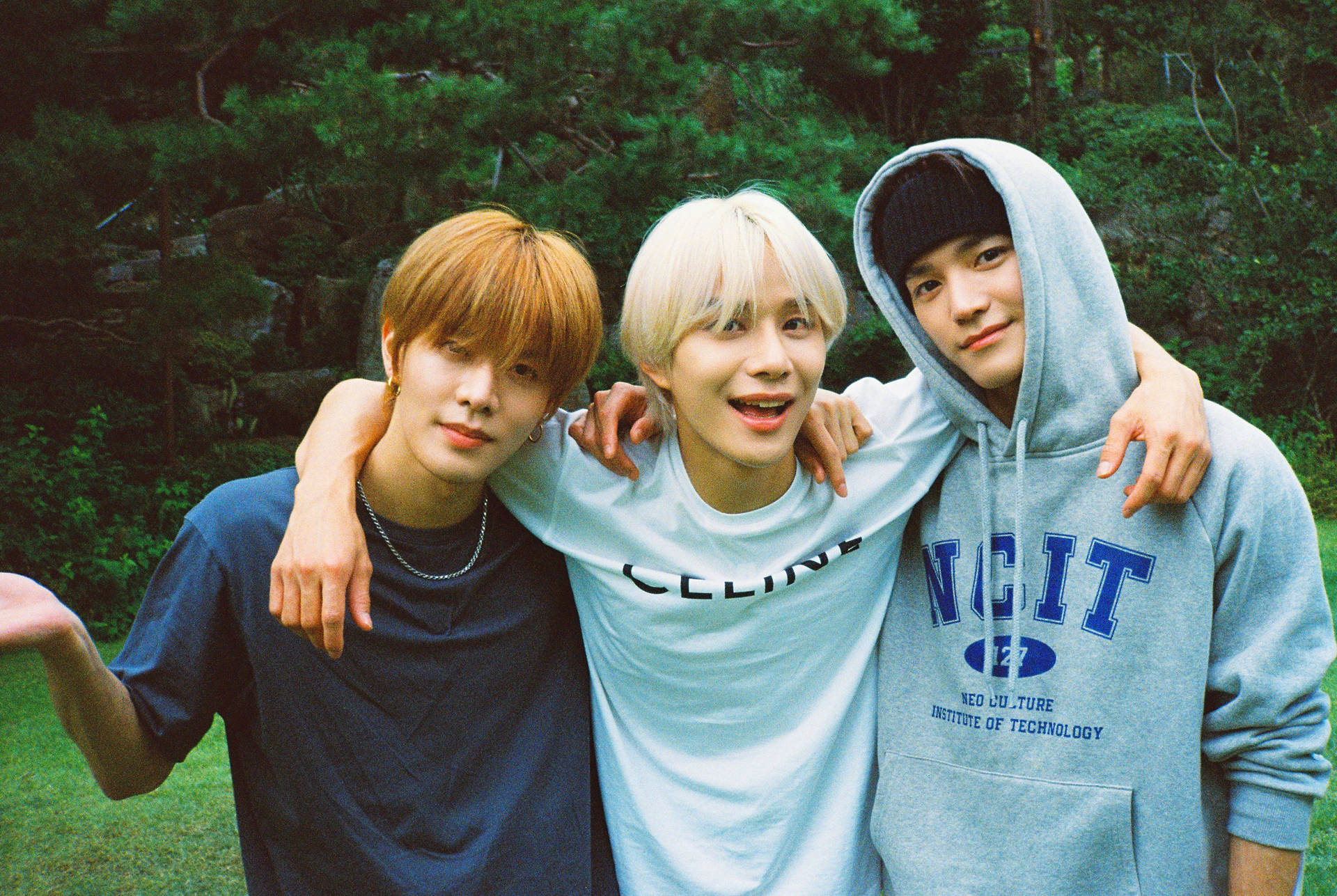 Nct Yuta Jungwoo Taeyong Stick Together Wallpaper
