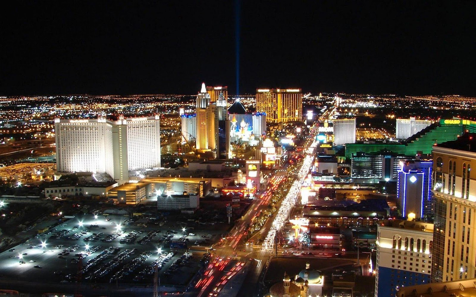 Stad Las Vegas Wallpaper Met Een Foto Van Bij Nacht HD