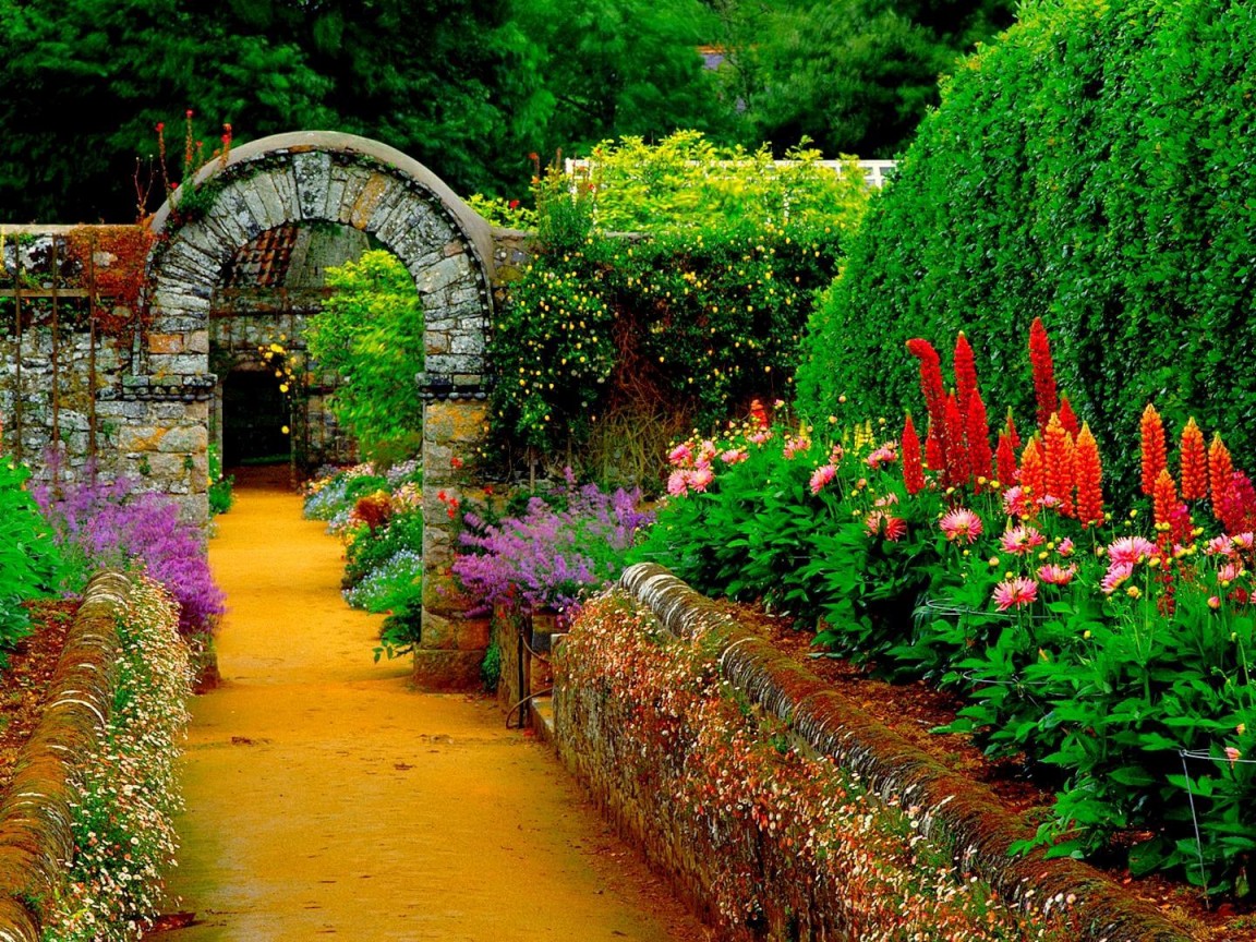 Country Garden Path
